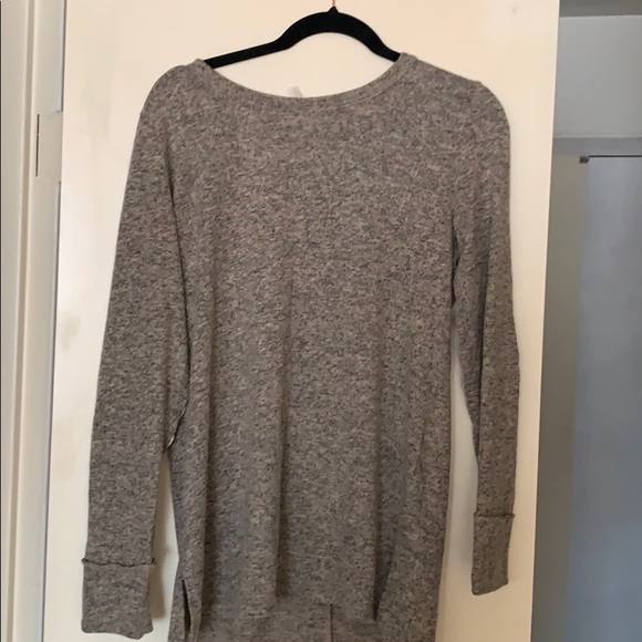 Long sleeve shirt with detail back - Picture 3 of 4